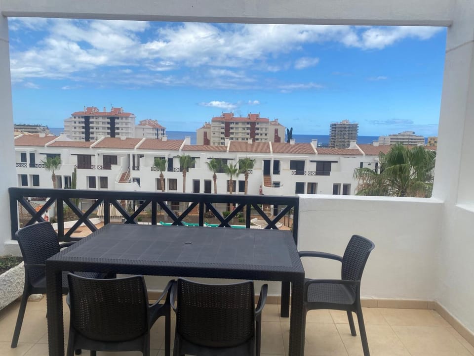 View (from property/room), Balcony/Terrace