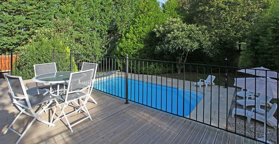 Superb contemporary 2 bed villa +private pool Villa in Nouvelle-Aquitaine