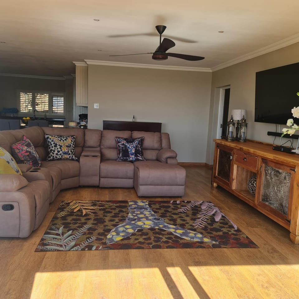 Luxury Home with breathtaking views of Champagne Valley Villa in KwaZulu-Natal