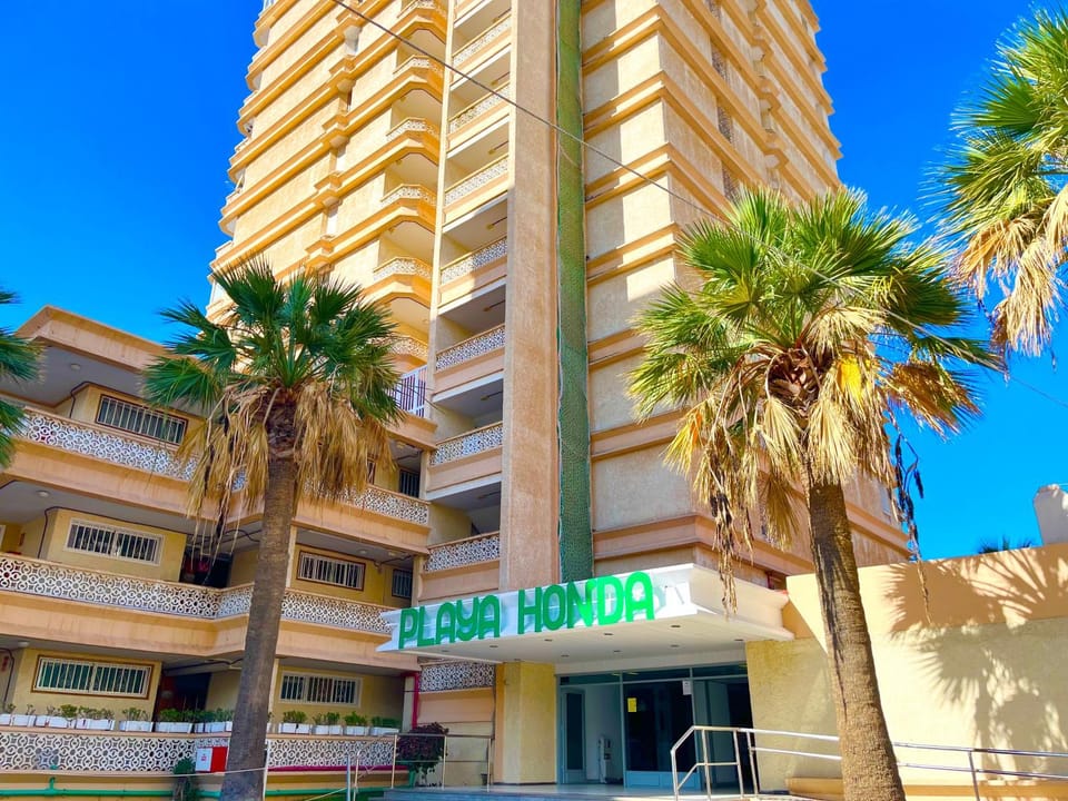 Property building, Day