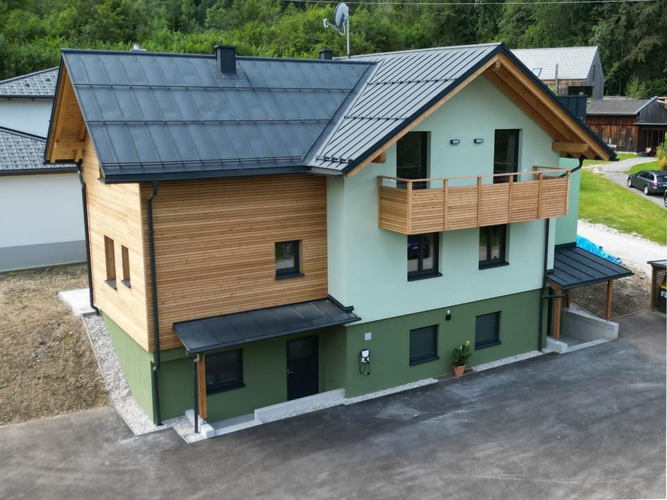 Property building, Bird's eye view