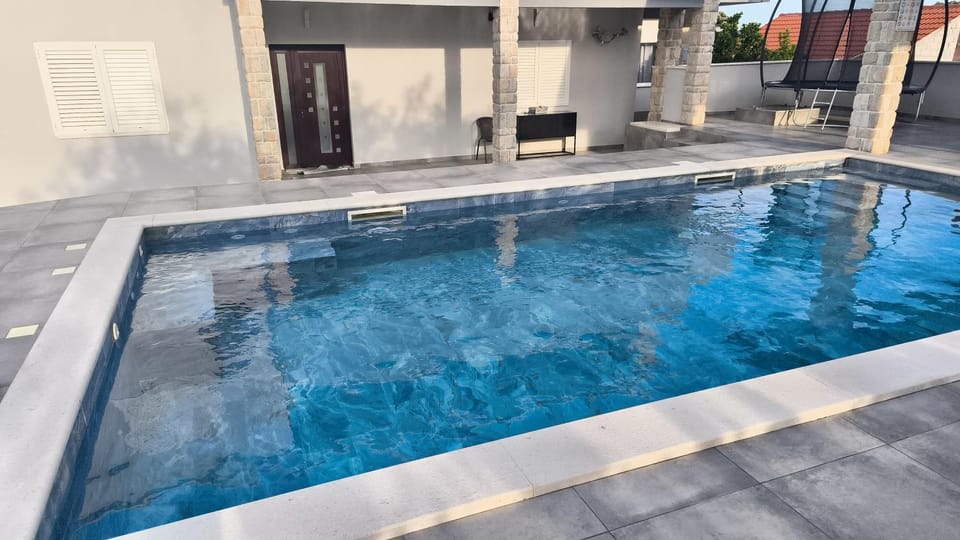 Day, Pool view, Swimming pool