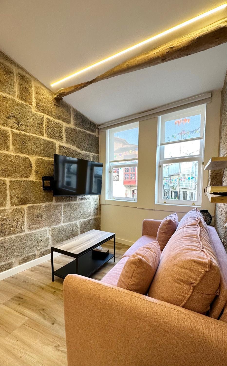 Living room, Seating area, Evening entertainment