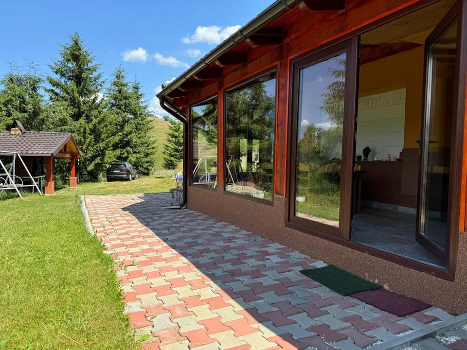 Vila Serar Villa in Brașov County