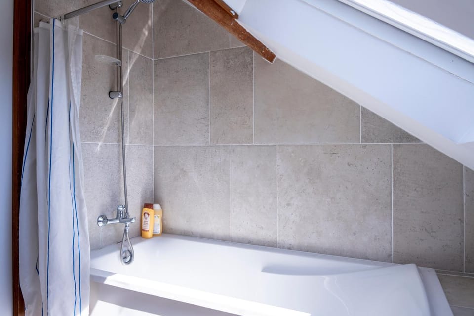 Grand appartement spacieux sur les toits de Bayeux Apartment in Bayeux