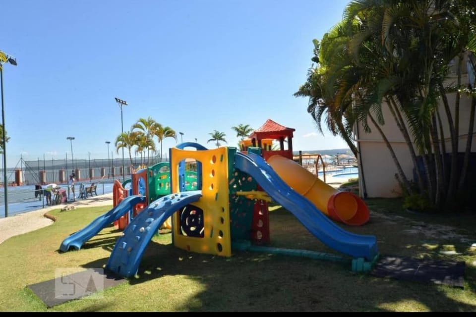 Charmoso Flat Lake Side Apartment in State of Goiás