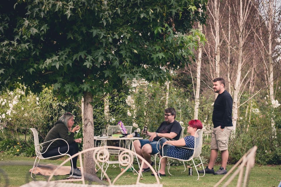 Restaurant/places to eat, Garden