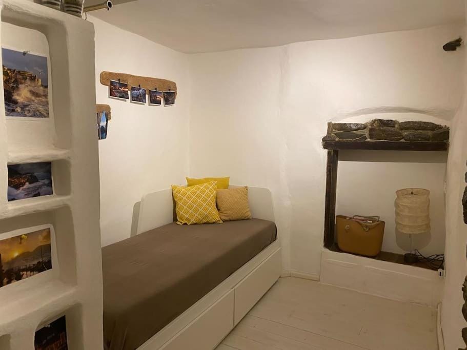 Vezzhouse House in Province of Massa and Carrara