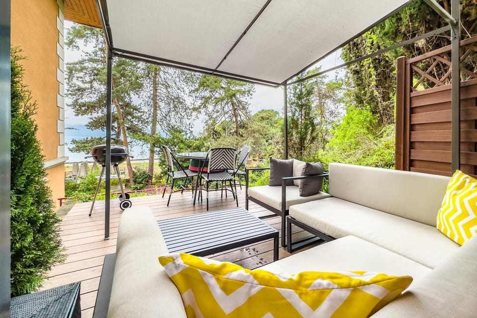 Garden of Eden 1-bedroom apartment – Lakefront Apartment in Montreux