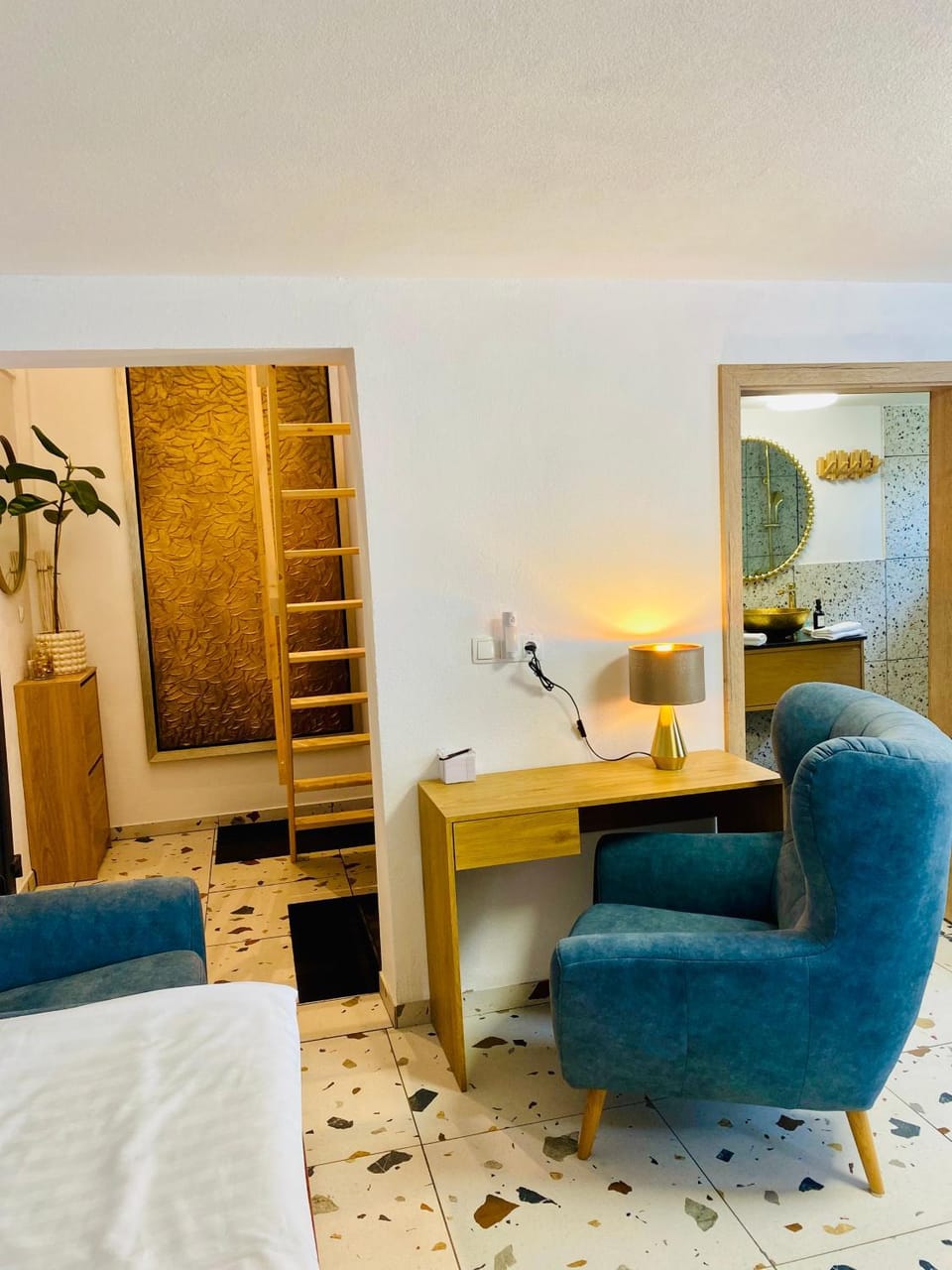 Rooms & Apartment ZALA Air-conditioned near Airport Apartment hotel in Slovenia
