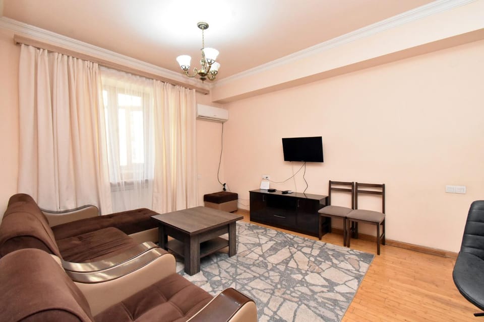 Argishti Street, 2 bedrooms Beautiful, New Euro Renovated apartment GL933 Apartment in Yerevan
