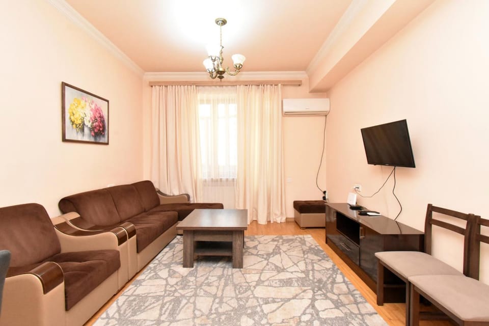Argishti Street, 2 bedrooms Beautiful, New Euro Renovated apartment GL933 Apartment in Yerevan