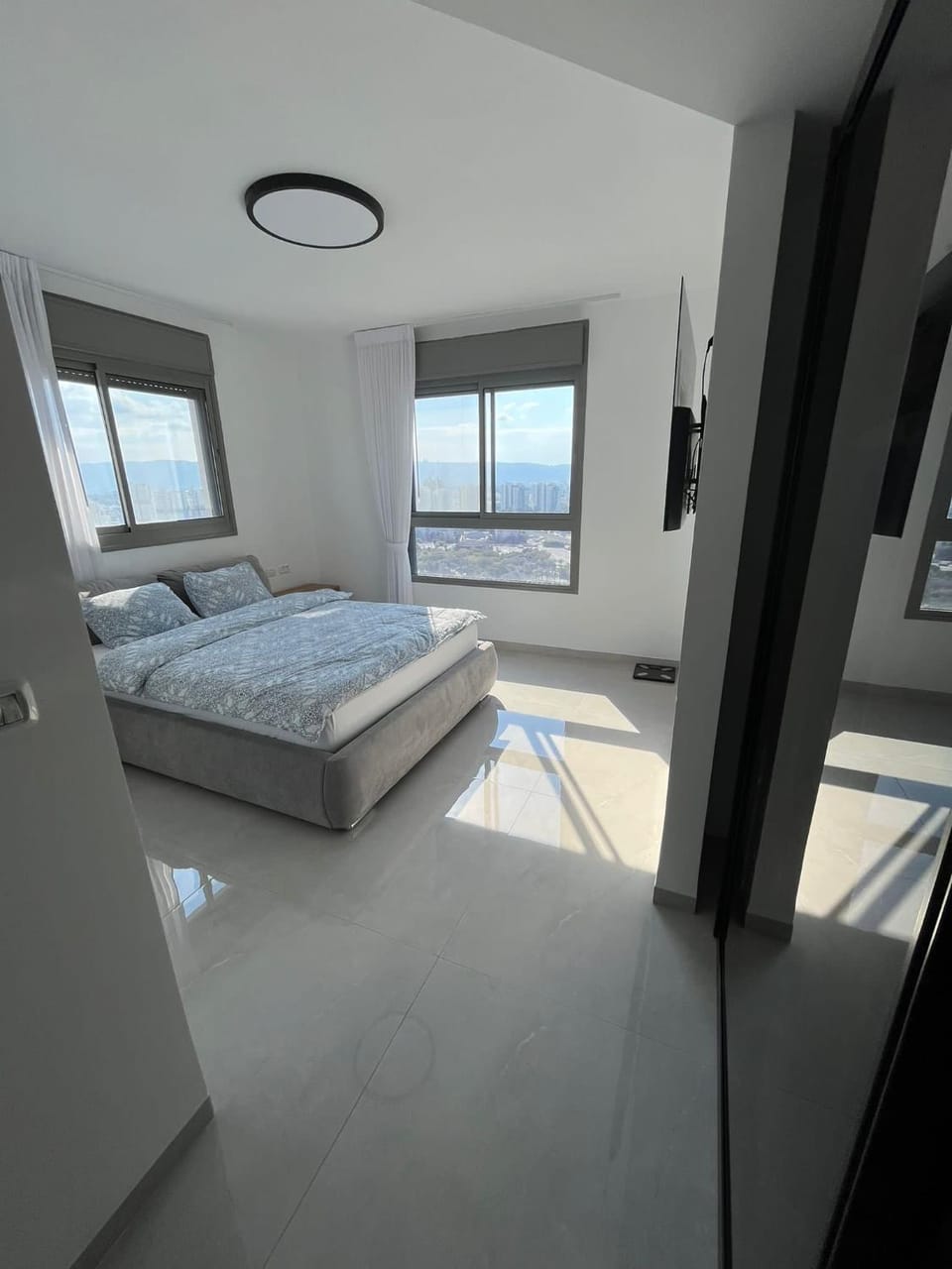 luxury condo Apartment in Haifa District