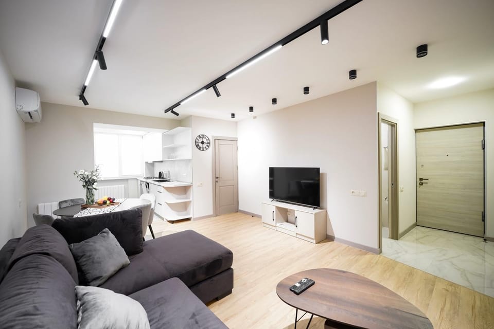 Communal lounge/ TV room, TV and multimedia, Living room, Seating area