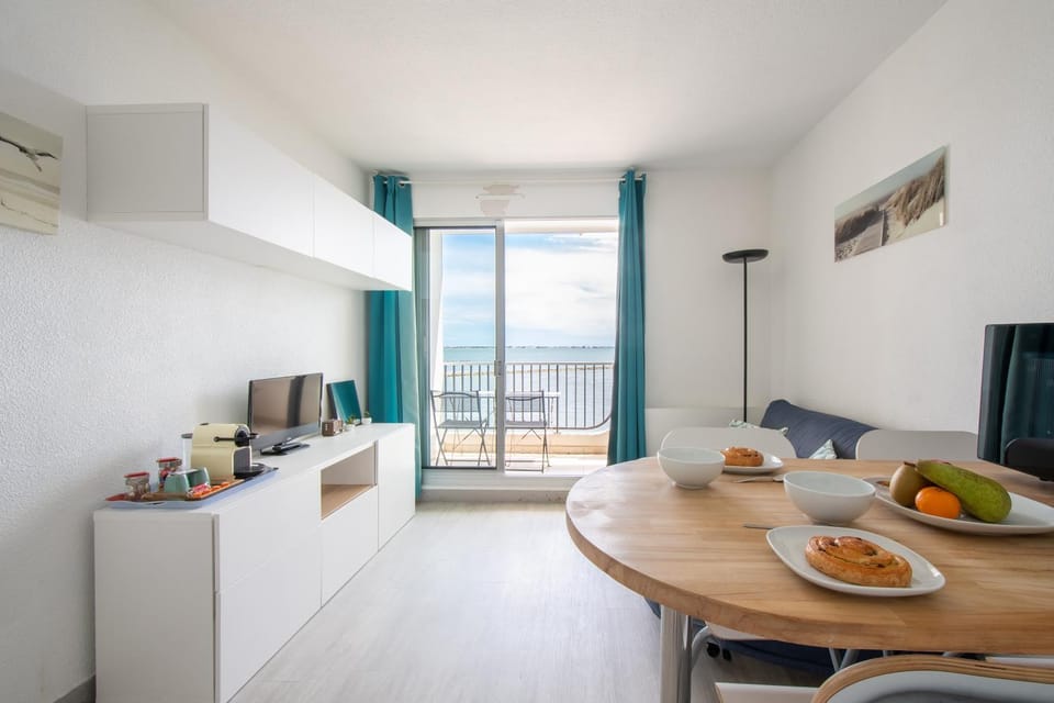 Le Maeva PLage - Vue mer d'exception - Parking privé - La Grande Motte Apartment in La Grande-Motte
