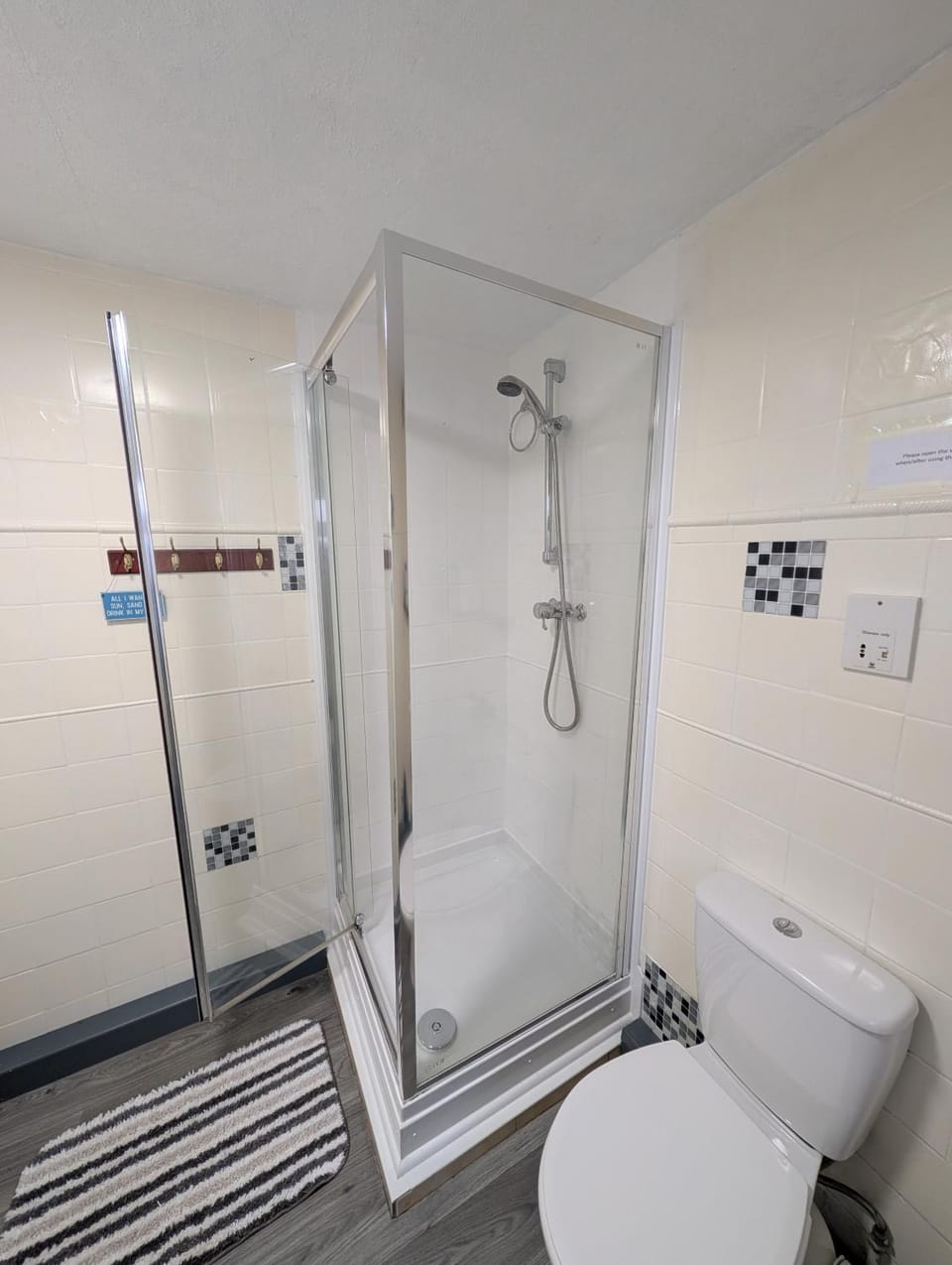Self-Contained Annex Apartment in Eastbourne