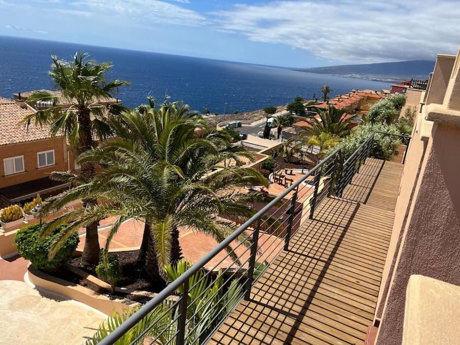 Off site, Landmark view, Mountain view, Sea view, Area and facilities