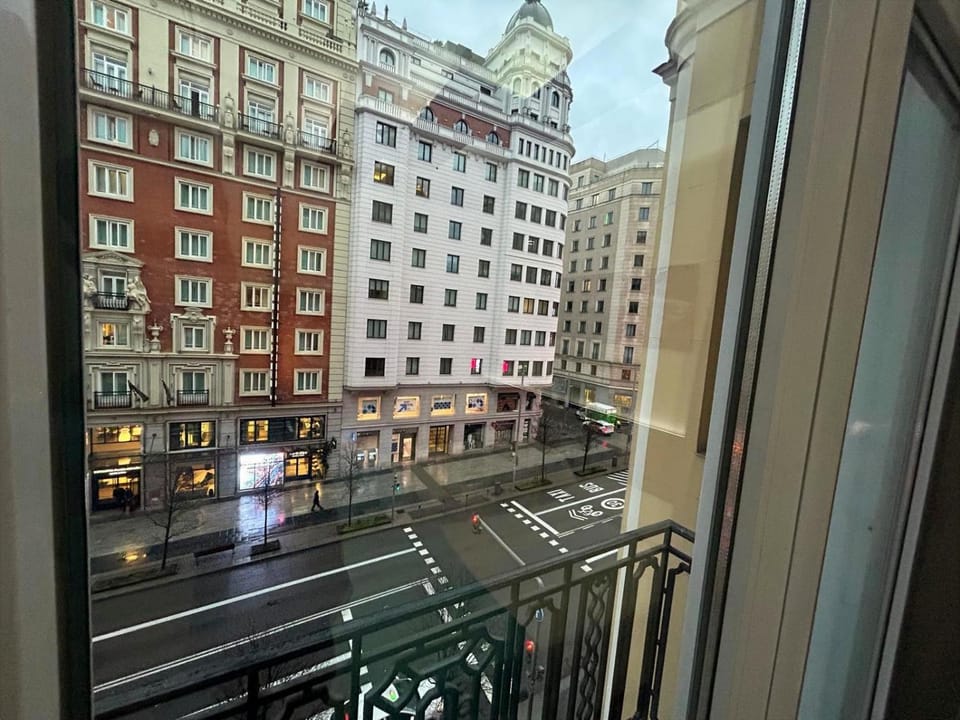 Balcony/Terrace, Landmark view