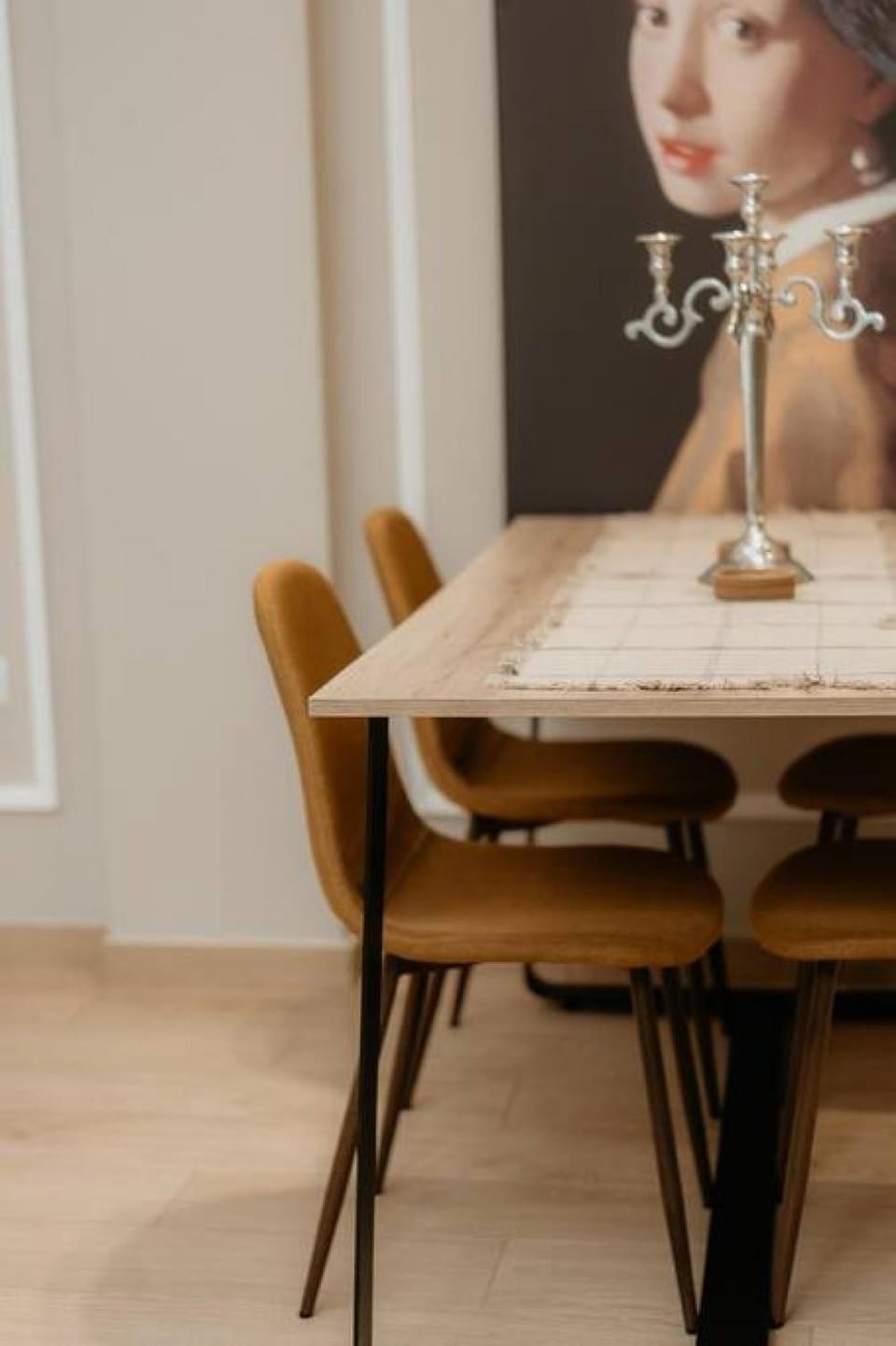 Decorative detail, Dining area