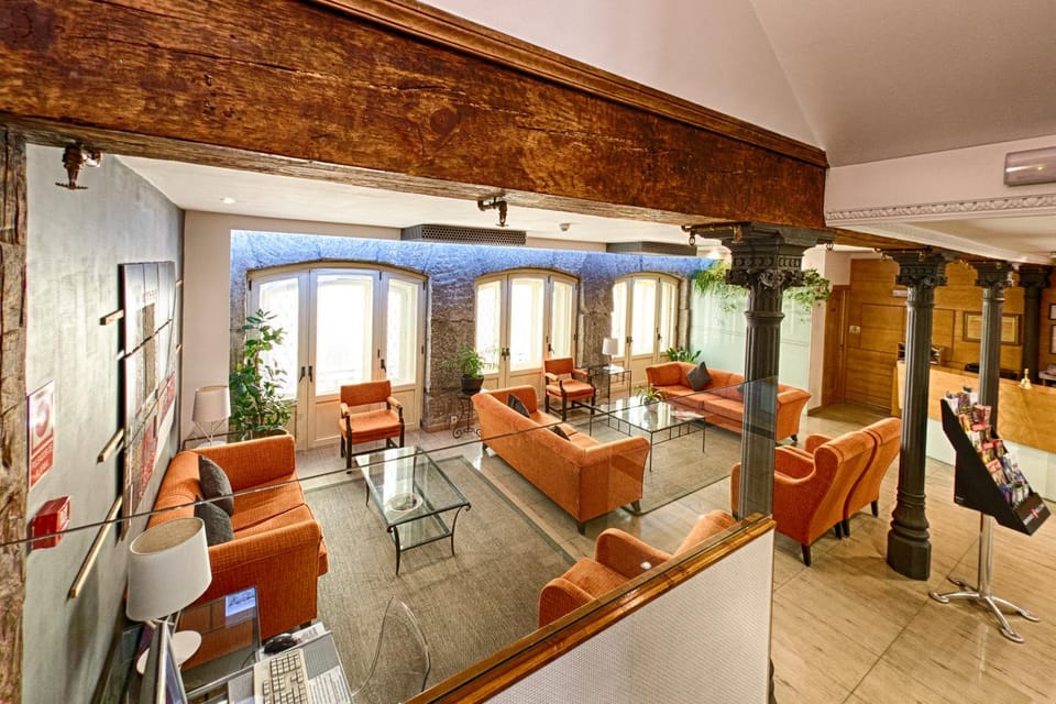 Lounge or bar