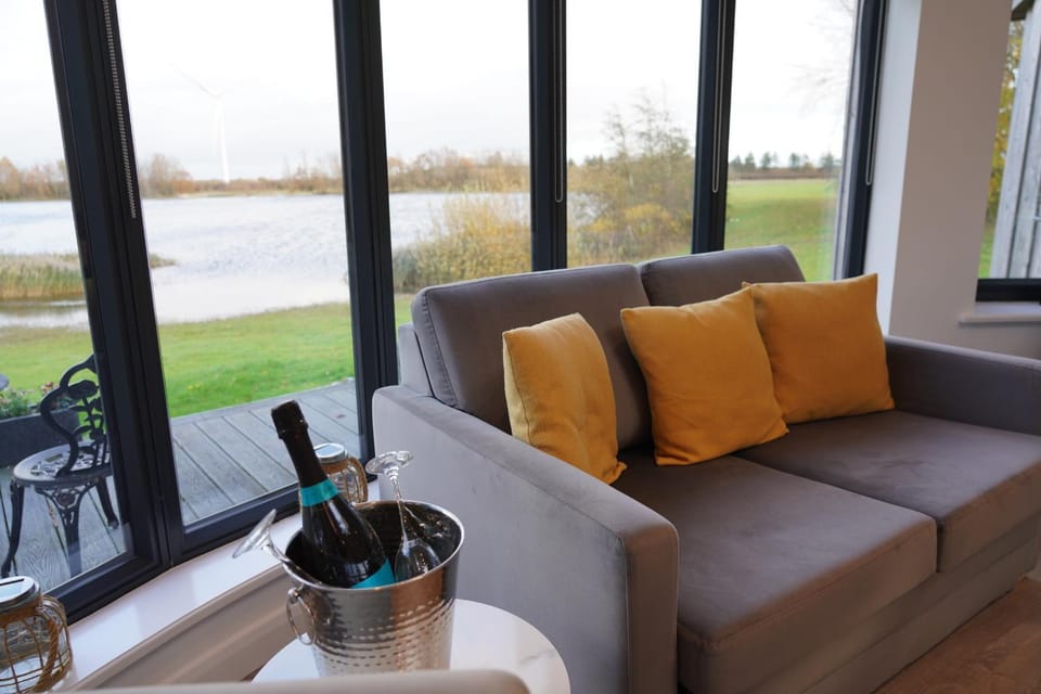 Seating area, Lake view