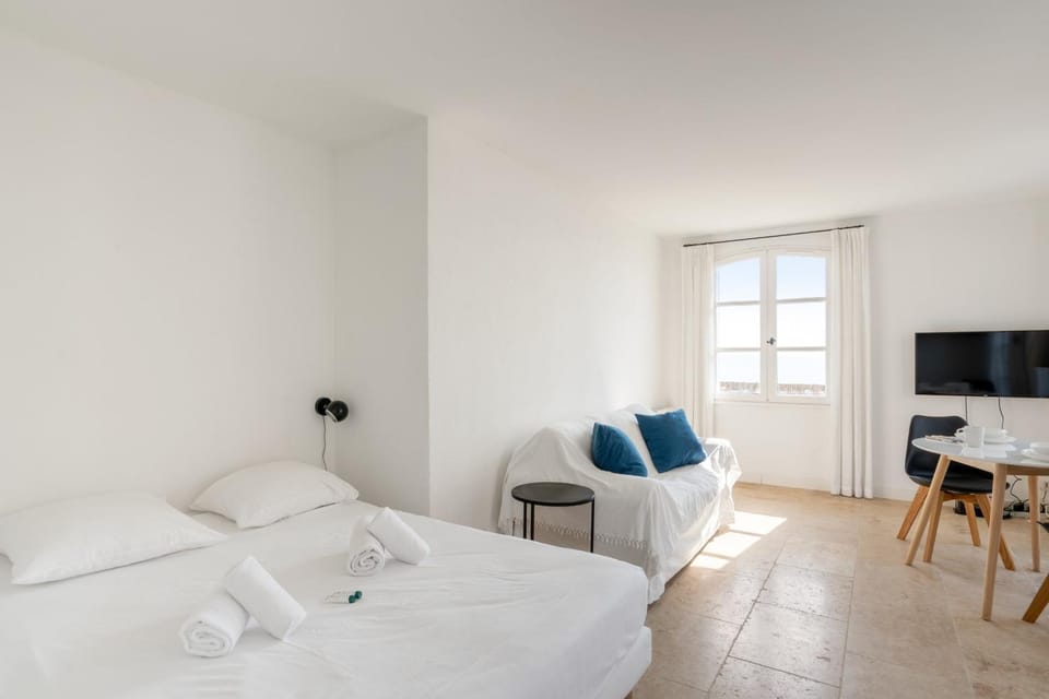 Appartement Portolan - Welkeys Apartment in Antibes