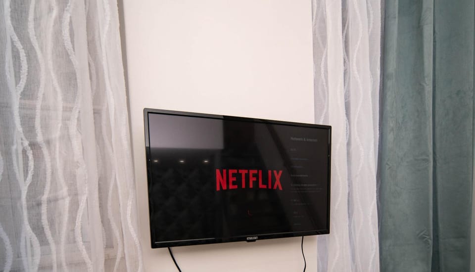 Communal lounge/ TV room, TV and multimedia