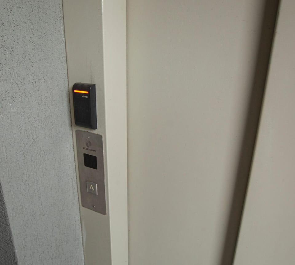 Apartmani Umayah-Dubai Apartment in Serbia