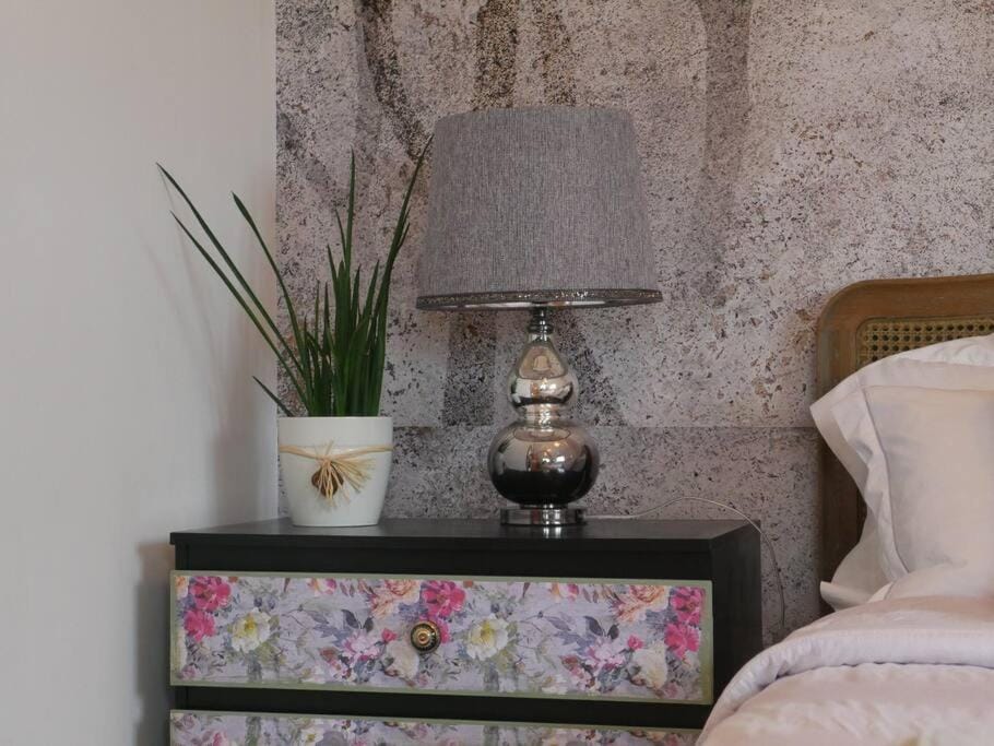 Cheltenham accommodation -self-catering-2 bedrooms Apartment in Cotswold District