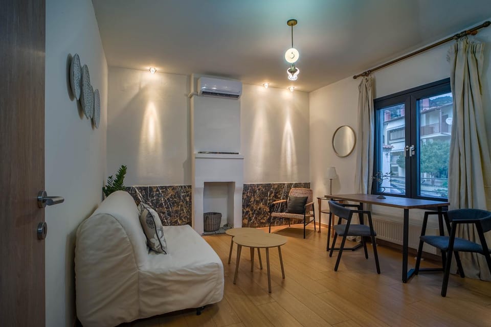 1951 Suites Apartment in Kalabaka