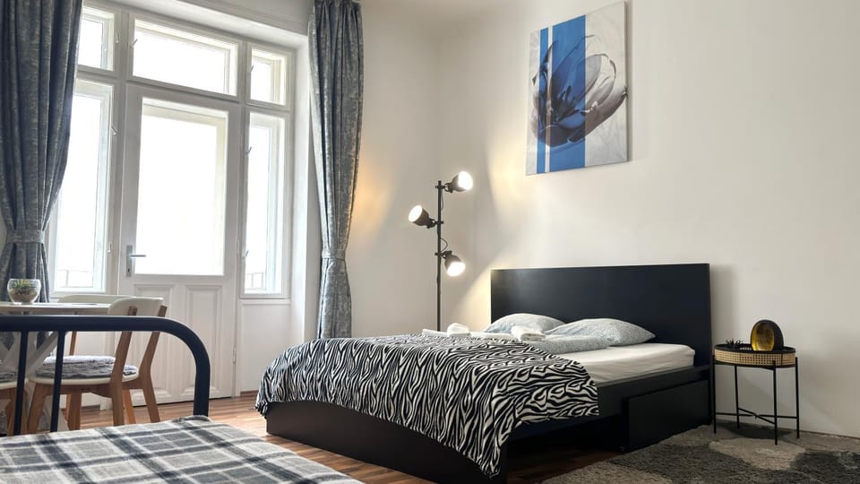 Big and comfortable Mariahilfer Apartment Apartment in Vienna