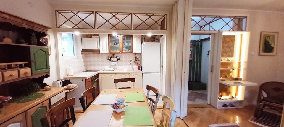 Apartment Navigator's lodging Apartment in Dobrota