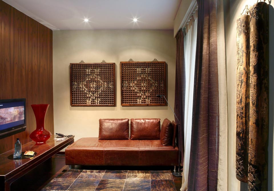 Living room, Lounge or bar