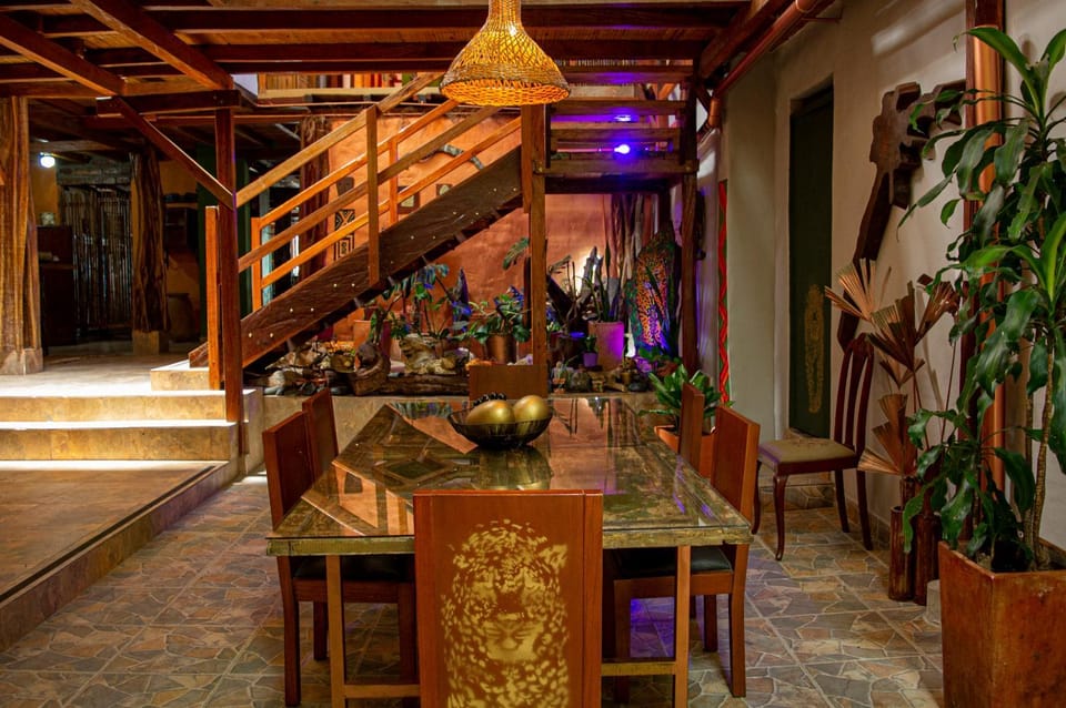 Dining area, Breakfast