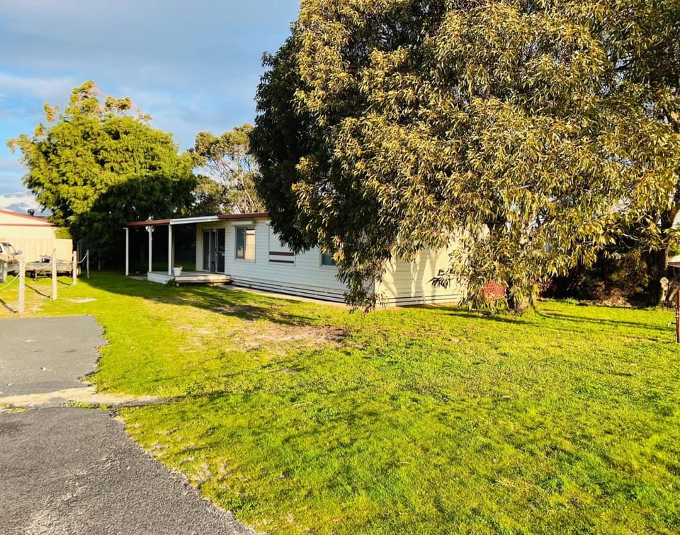 Teddy's Shack - Pet Friendly House in Robe