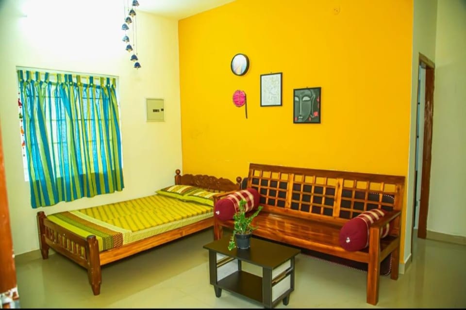 SHI's Bhairavi Peaceful 2bhk villa - - On the way 2 isha-Adiyogi , Maruthamalai Apartment in Coimbatore