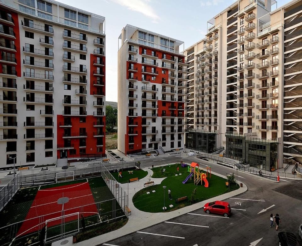 Property building, Neighbourhood, Street view