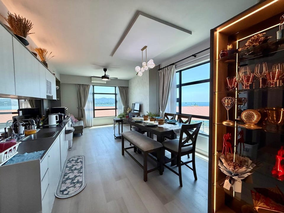 Seaside Lavender Suite Jesselton Quay Citypads Apartment in Kota Kinabalu