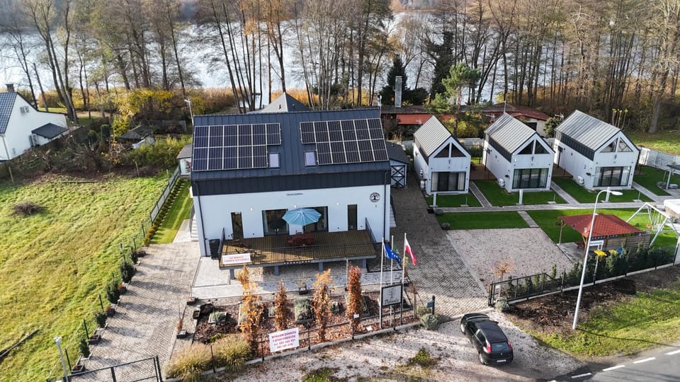 Neighbourhood, Bird's eye view