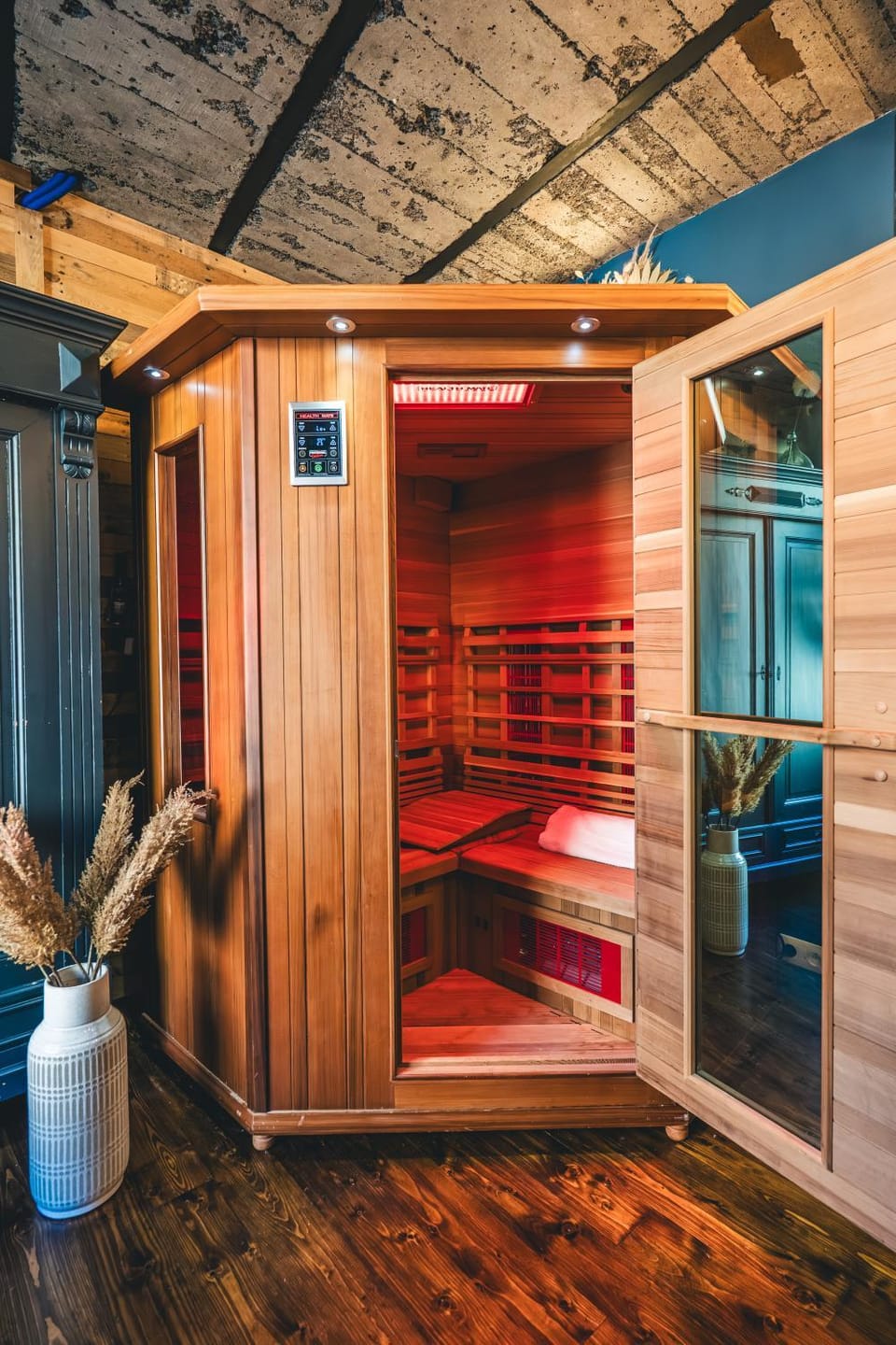 Sauna, towels