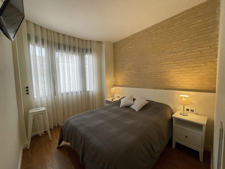 Luxury double Suite at heart of Ruzafa Apartment in Valencia