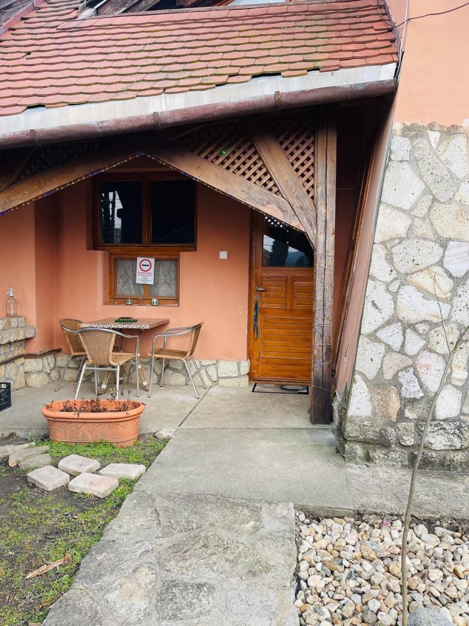 Inner courtyard view