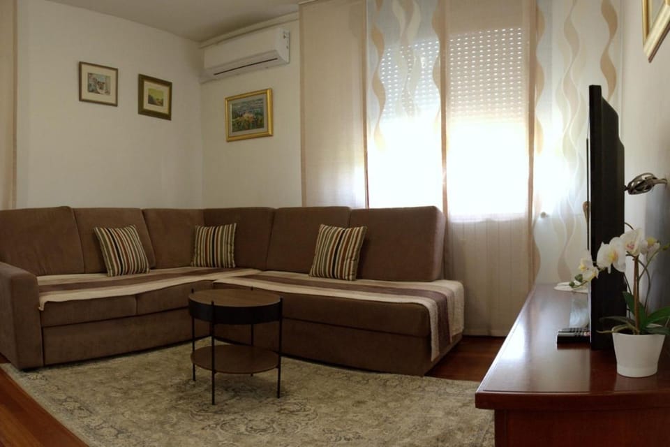 Sunny day -Arena Zagreb , 2 bathrooms, 102m², Apartment in City of Zagreb