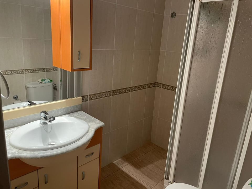 El Medano Duplex. 3 Bedrooms and Terrace Apartment in El Médano