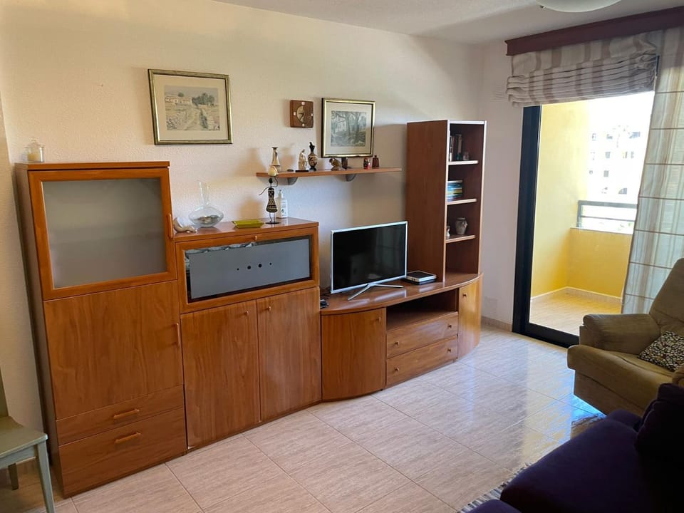 El Medano Duplex. 3 Bedrooms and Terrace Apartment in El Médano