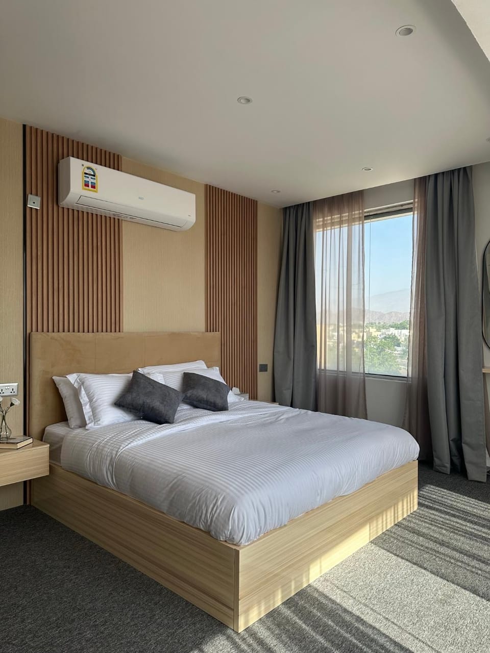 Bed, Bedroom, air conditioner