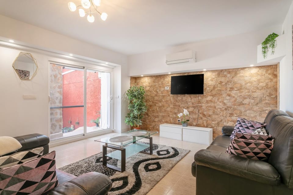 Property building, Living room