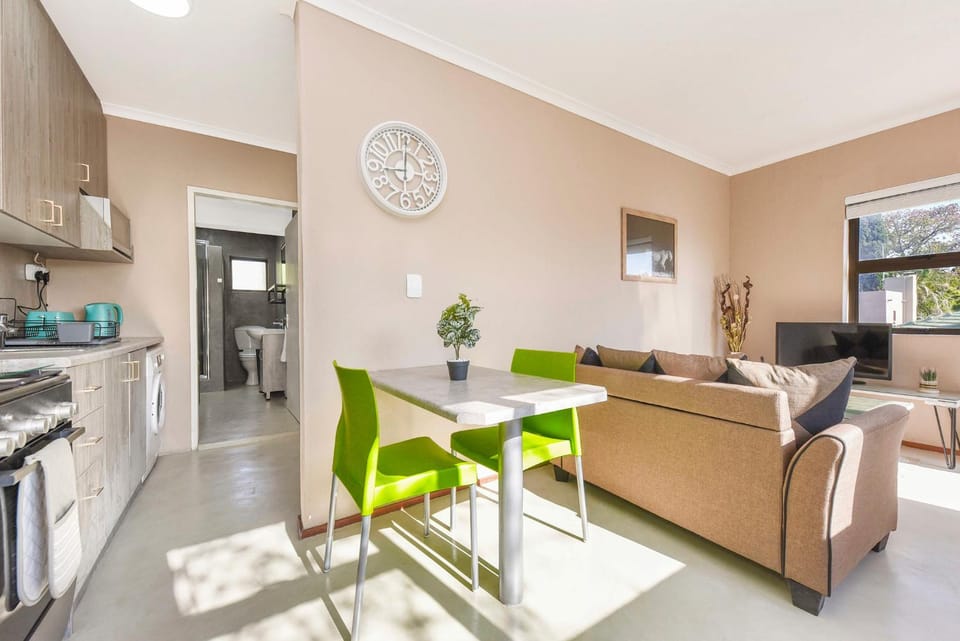 The Bay 41A Apartment in Sandton