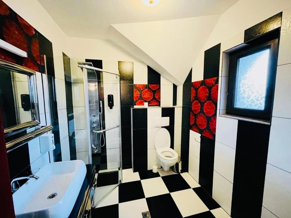Imperial Resort Bed and Breakfast in Brașov County