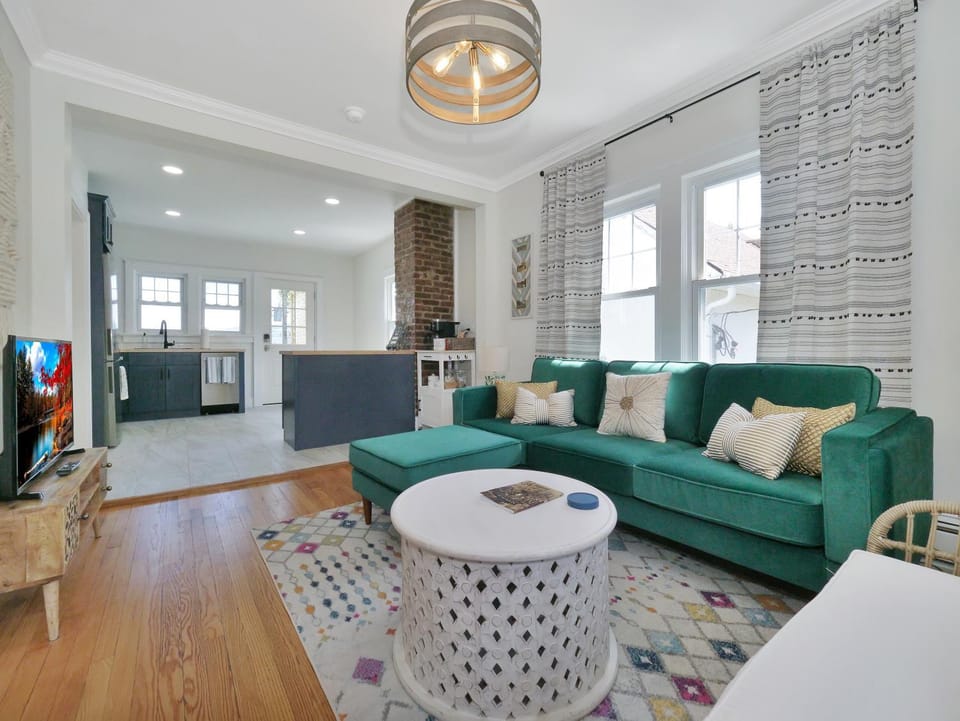 Deck View of Hudson River & Mt Beacon / Boho Suite Apartment in Newburgh